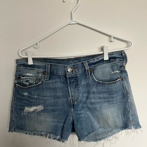 Levi’s 501 cut off denim shorts